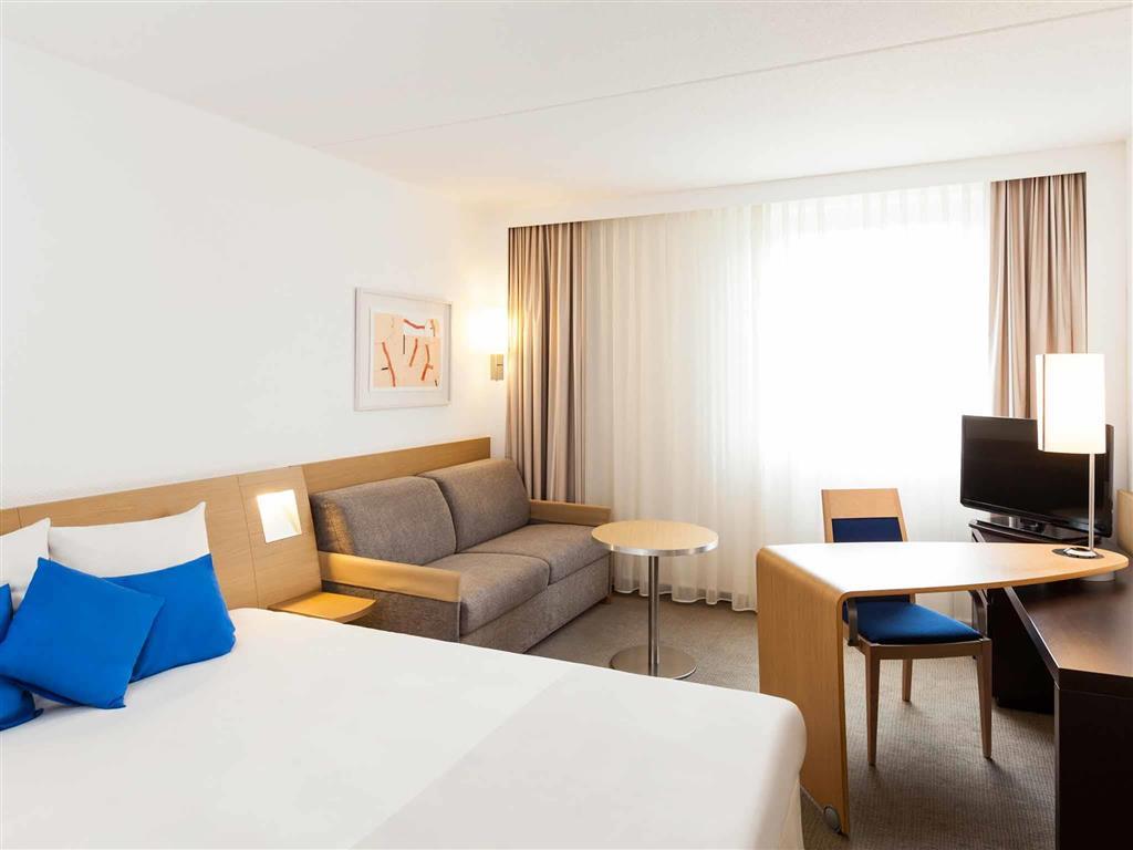 Novotel Eindhoven Esterno foto