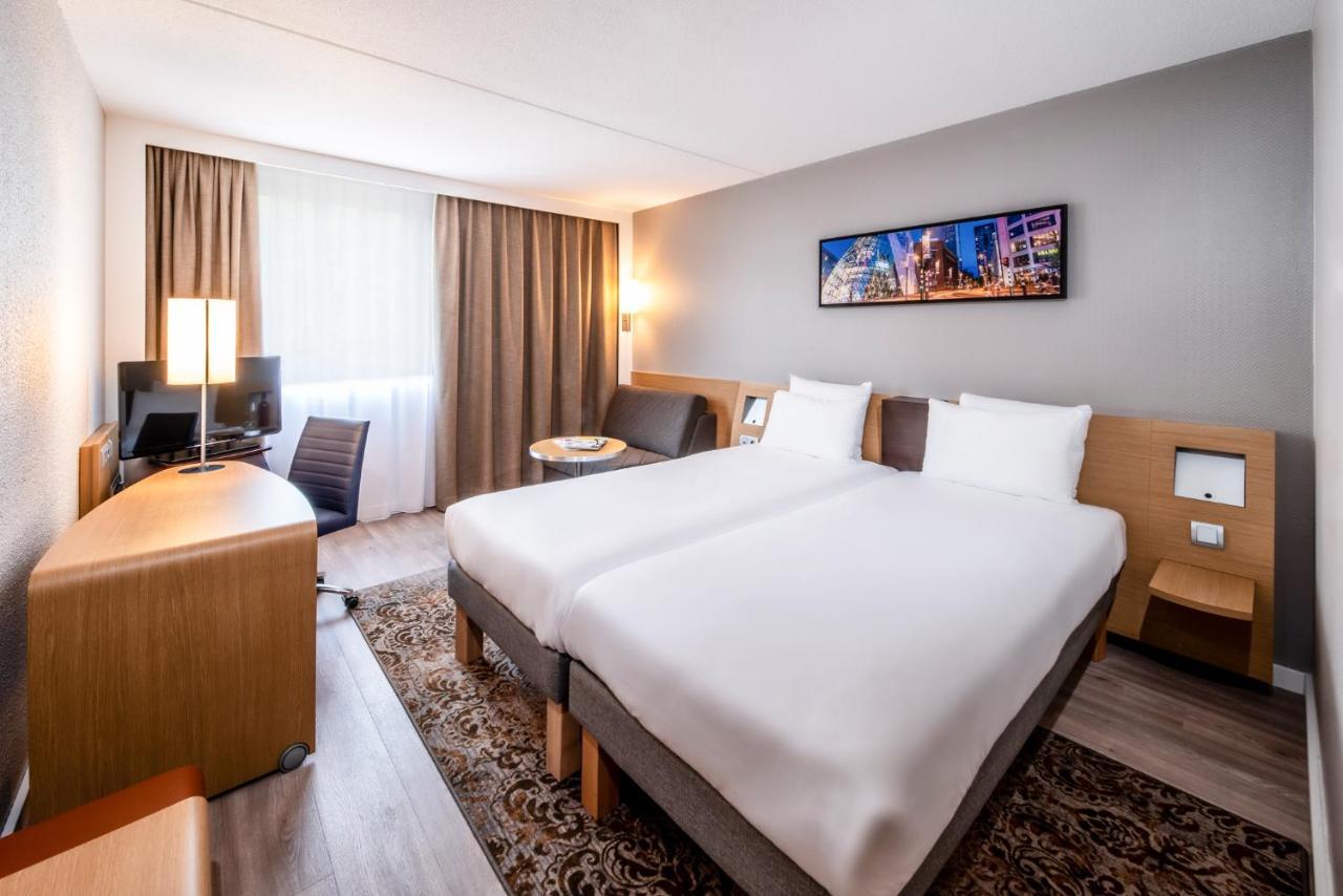 Novotel Eindhoven Esterno foto